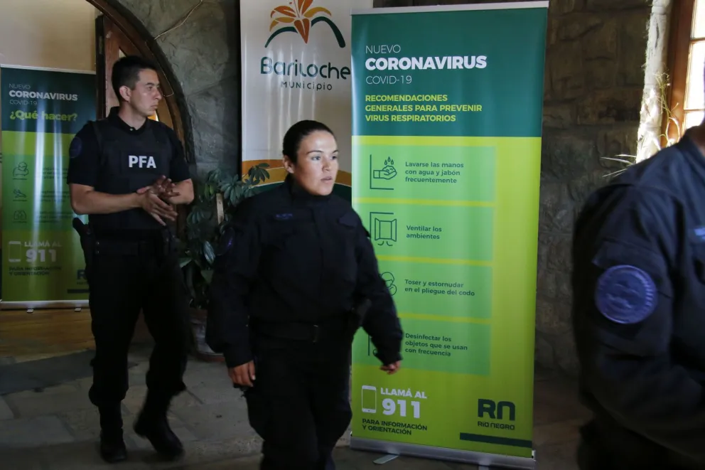 Cinco hombres detenidos en Río Negro por violar el aislamiento