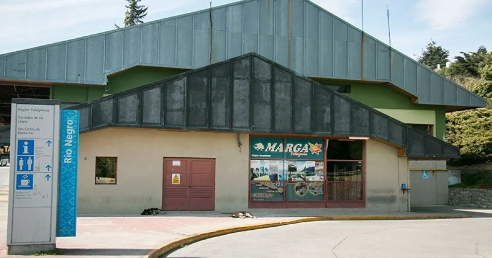 Partirá una decena de micros desde la Terminal con turistas varados