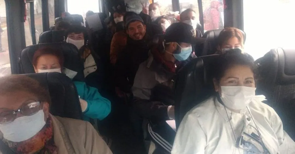 Operativo conjunto: llegaron 44 argentinos que estaban varados en Puerto Montt