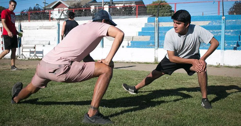El equipo de atletismo adaptado entrena en casa