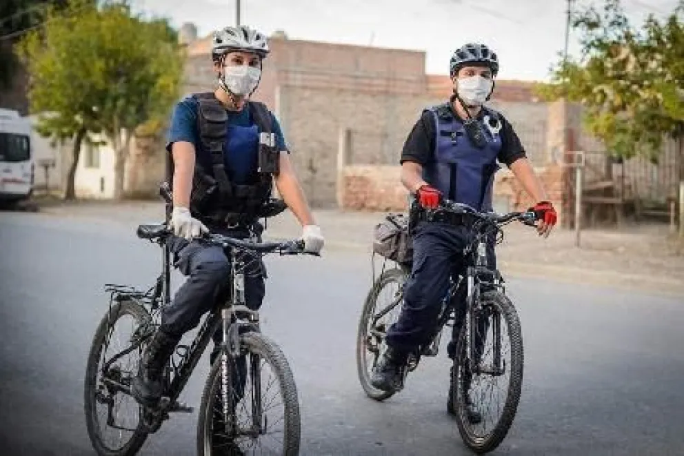Siguen en aumento las detenciones por violar el aislamiento