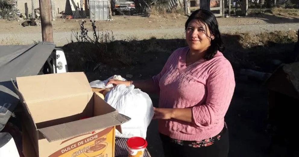 Lanzan campaña solidaria: Todos podemos sumarnos a la Caja de Red Solidaria con alimentos y arte