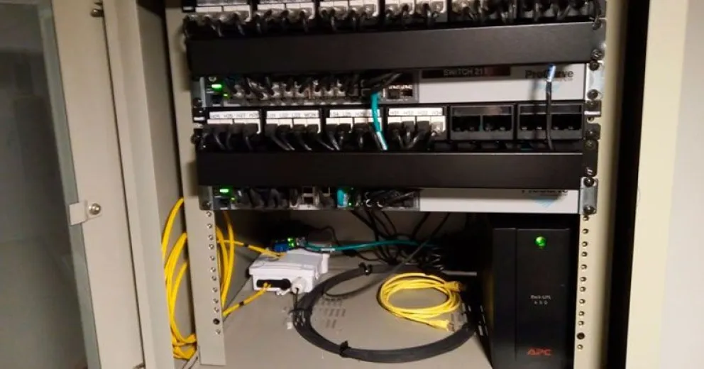 Técnicos de INVAP modernizan instalaciones del Hospital Ramón Carrillo