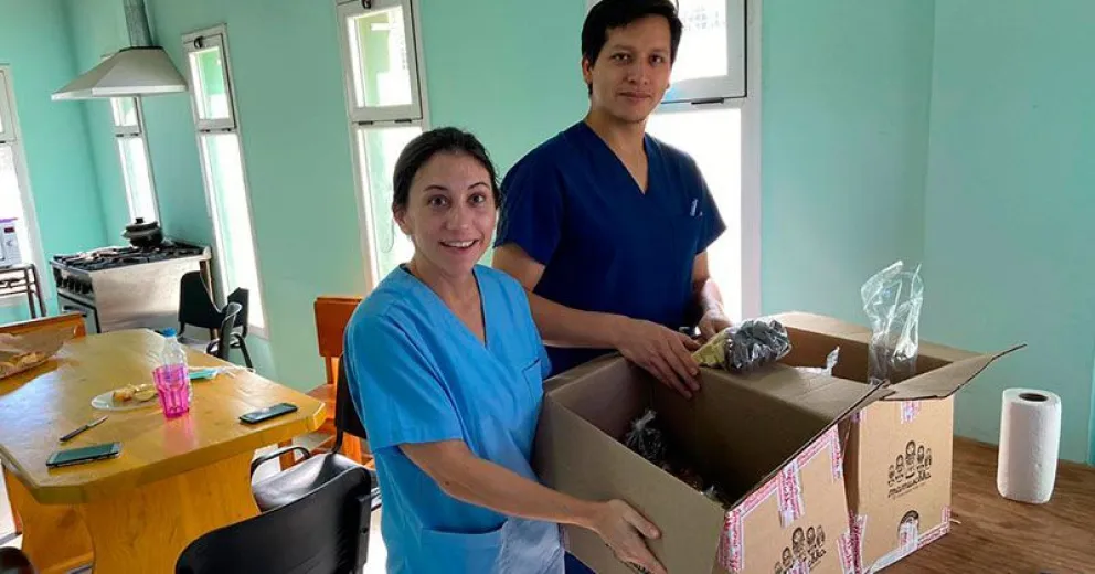 Repartieron un poco de dulzura en el Malvinas