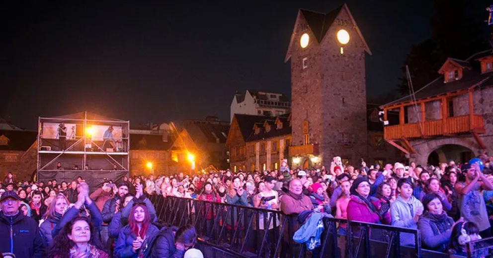 Fiscalía admitió investigar una denuncia por pago de “coimas”