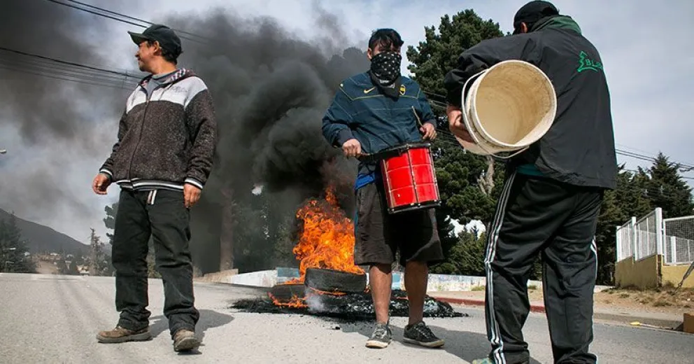 El presidente del barrio Arrayanes recibió ayer 40 módulos alimentarios