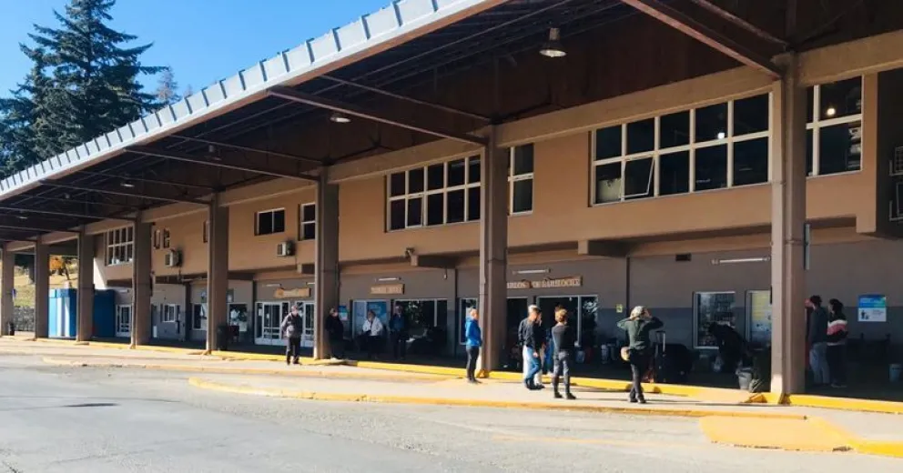 La terminal de ómnibus vacía