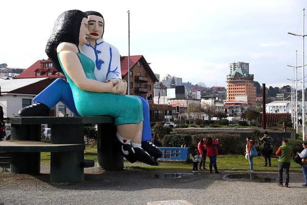 Unas 130 personas aún esperan cruzar desde Puerto Montt a Río Negro y Chubut