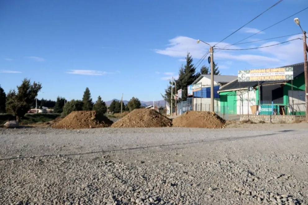 Cierran calles aledañas a principales arterias