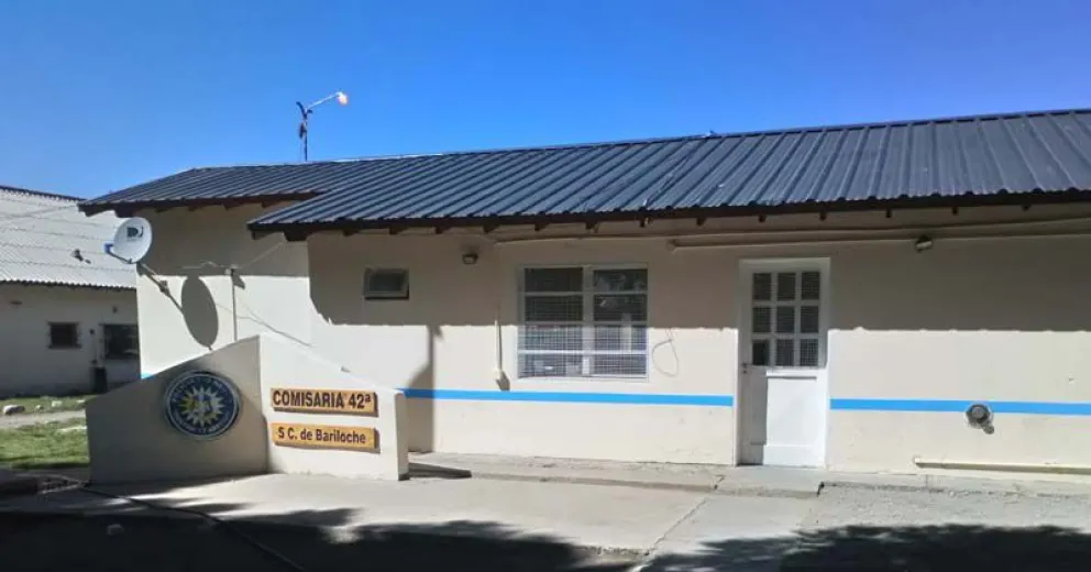 Ofrecían por las redes repuestos que robaban de un desarmadero