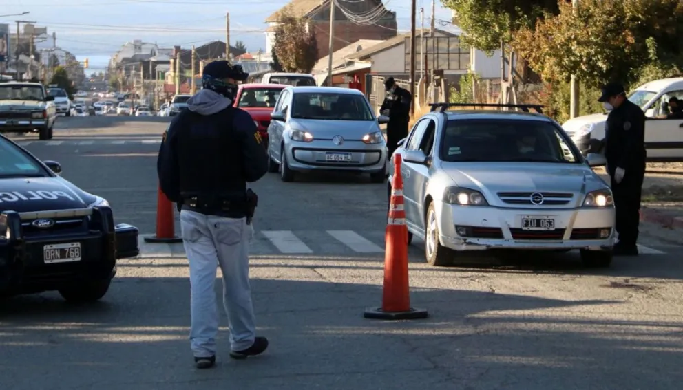 Son más de dos mil ochocientos los detenidos en toda la provincia por romper el aislamiento