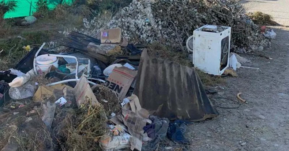 Piden a los vecinos no sacar chatarra y residuos de gran porte