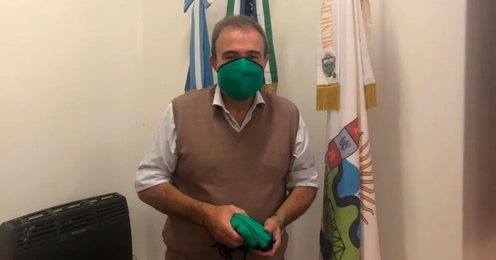 Donación de barbijos a la Municipalidad de Viedma