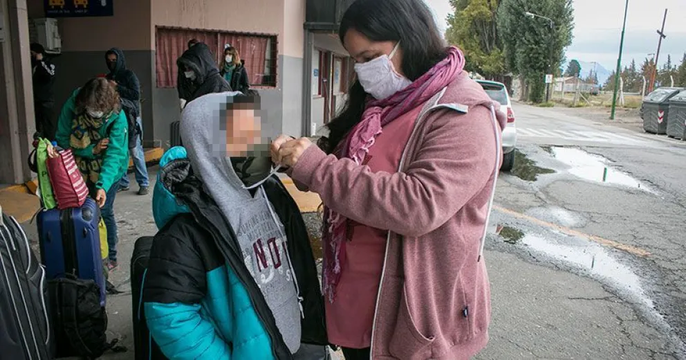 Se amplían las excepciones de la cuarentena para hijos de padres separados