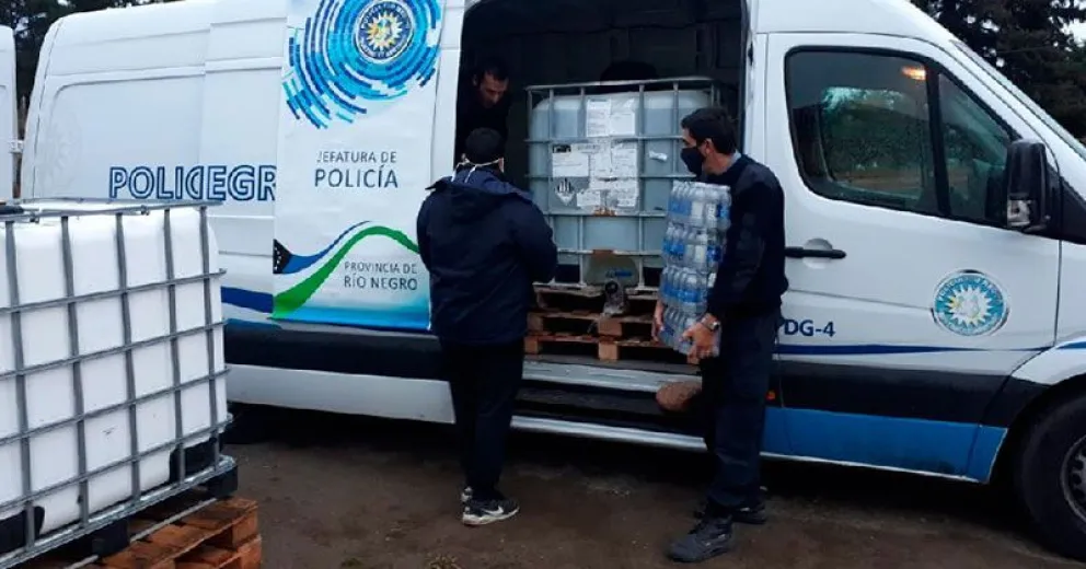 Policía de Río Negro continúa dotando de insumos a su personal frente al COVID-19