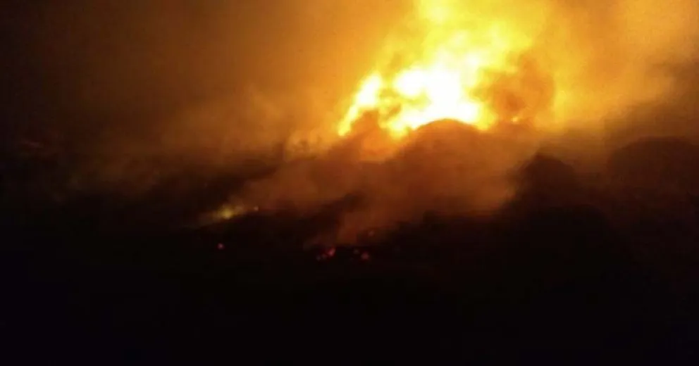 Dos muertos y dos heridos graves al caer un avión sanitario cerca de Esquel