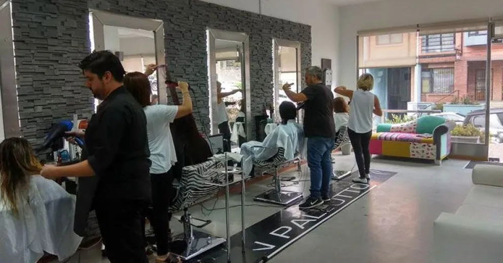 Estilista local da su punto de vista actual desde España