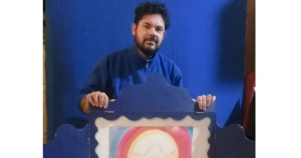 David Ávila enseñará teatro de papel para alivianar la cuarentena