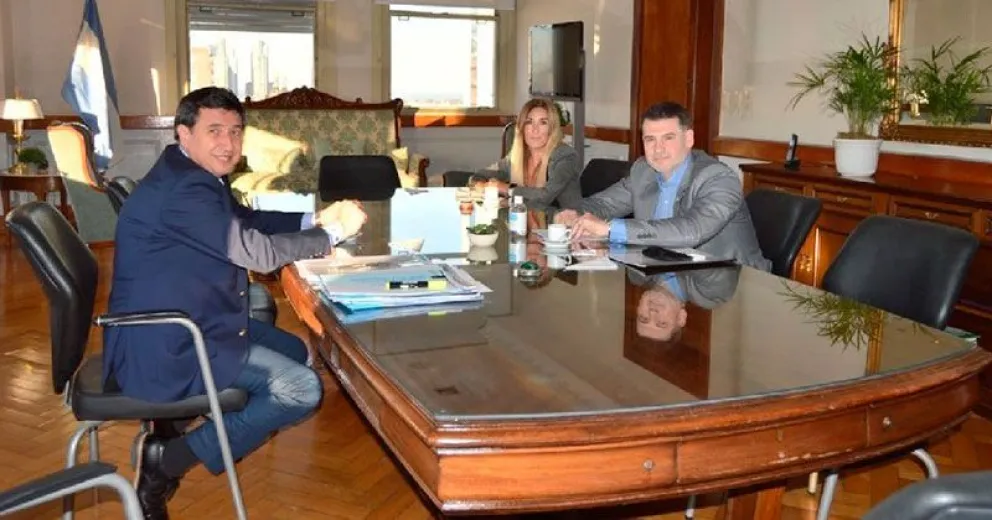 El ministro Deco se reunió con Arroyo para avanzar en programas sociales