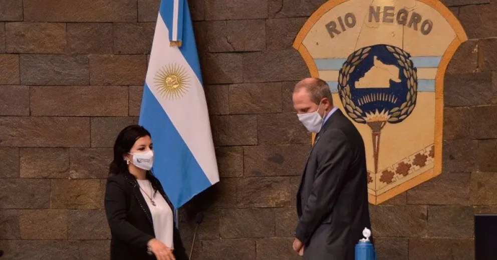 Asumió como legisladora Nayibe Gattoni