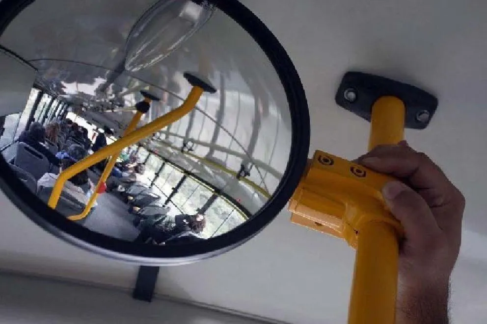 Paro por tiempo indeterminado de la Línea 33 