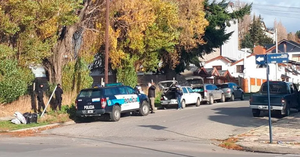 Policía Federal sorprendió a dos sujetos en pleno intercambio narco