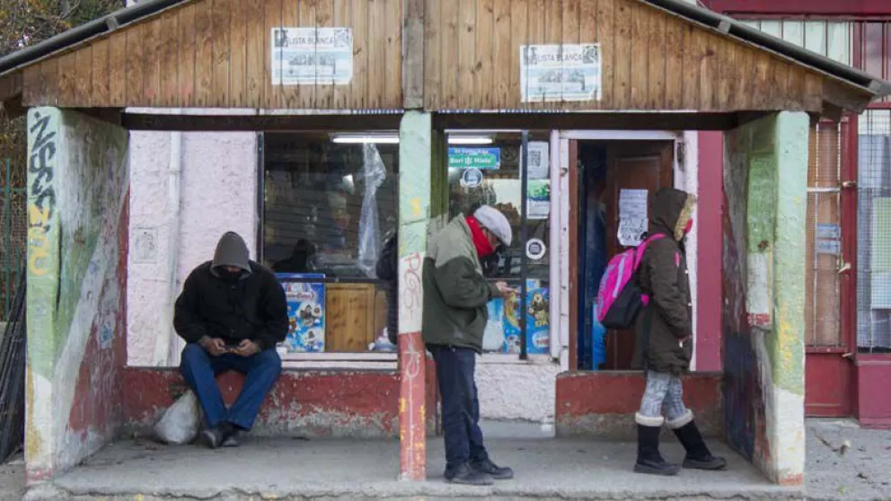 Se levanta el paro y vuelven a circular los colectivos hacia Dina Huapi