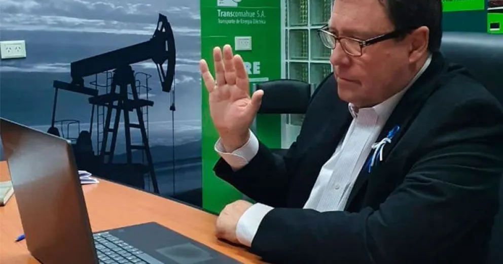 Weretilneck acompañó la ley para eximir de ganancias a los trabajadores de actividades esenciales