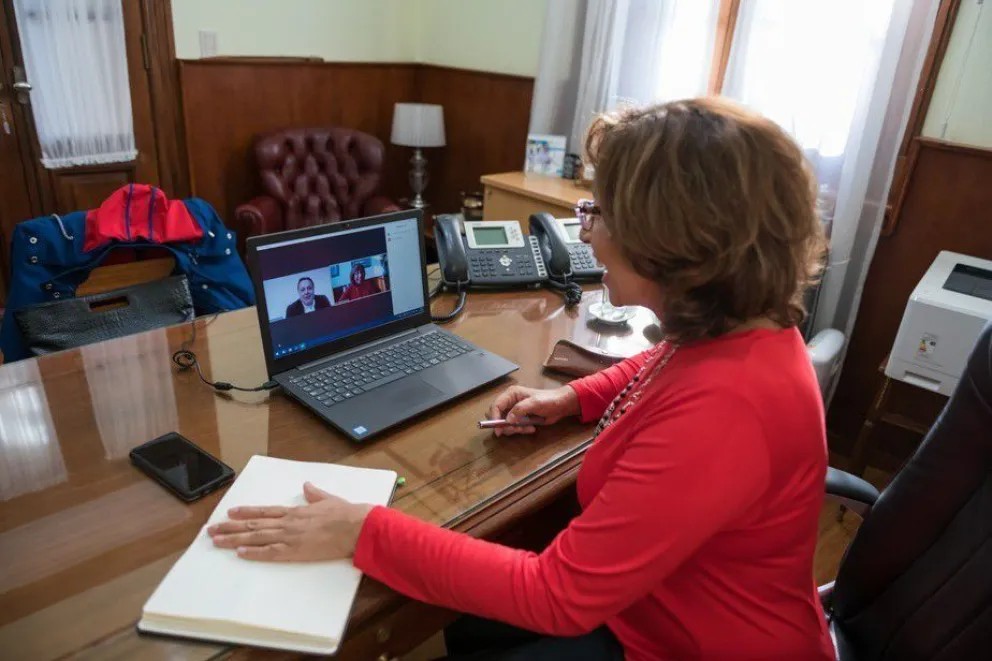 Carreras destacó el compromiso educativo el IUPA en el marco de la pandemia