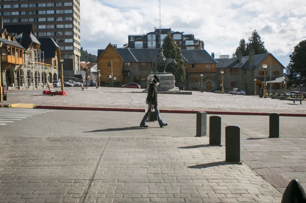 Exigirán test COVID negativo 24 horas antes de ingresar a Bariloche