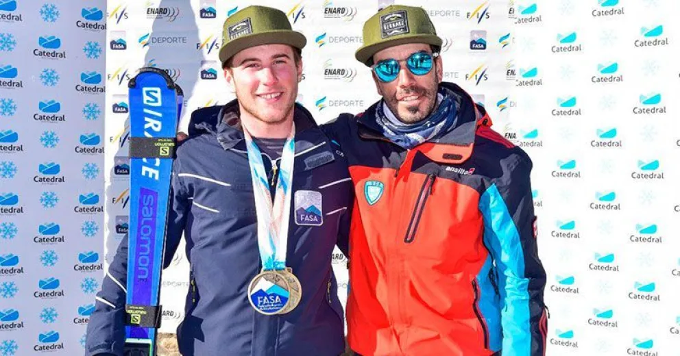 Juanpi Vallecillo, el campeón argentino de  Slalom, sigue con sus entrenamientos en casa