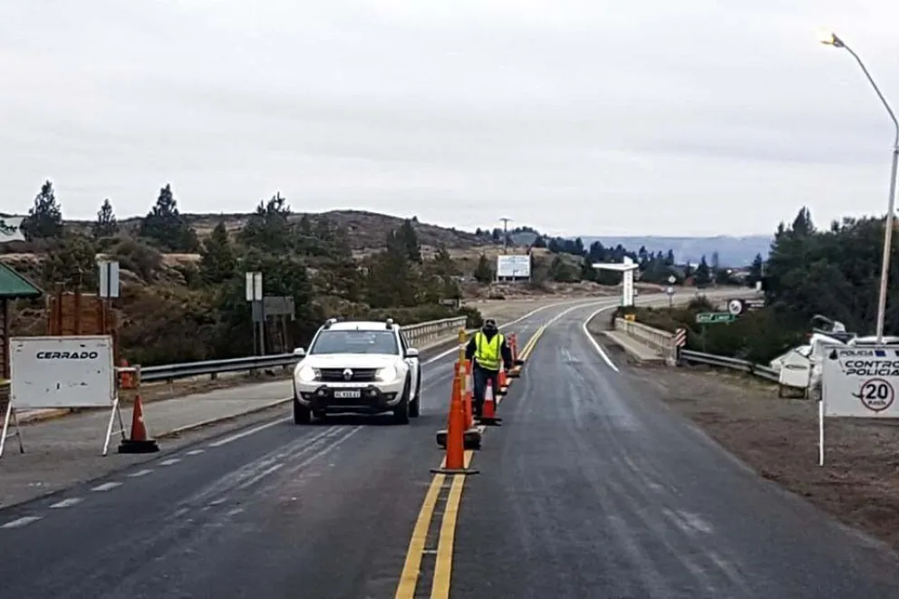 Así vive Dina Huapi las nuevas pautas de circulación entre Río Negro y Neuquén