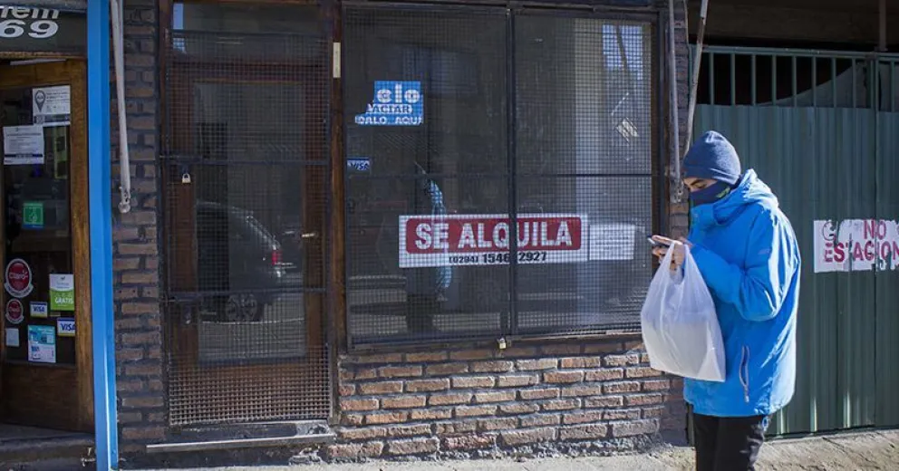 Según una encuesta de la Cámara de Comercio, el 14% de los locales consideran cerrar