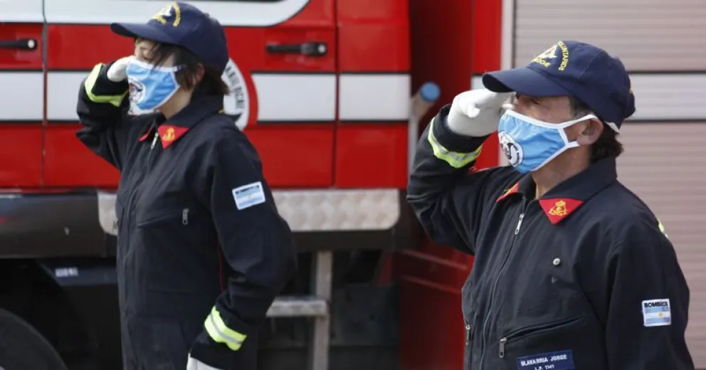 En Bariloche homenajearon a los Bomberos fallecidos en Villa Crespo
