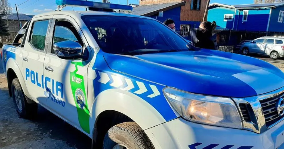 Detenido tras robar elementos del interior de un vehículo