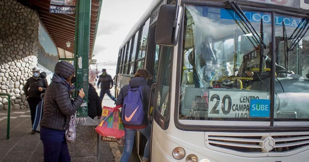Comenzó a regir el paro de choferes: este martes no habrá colectivos
