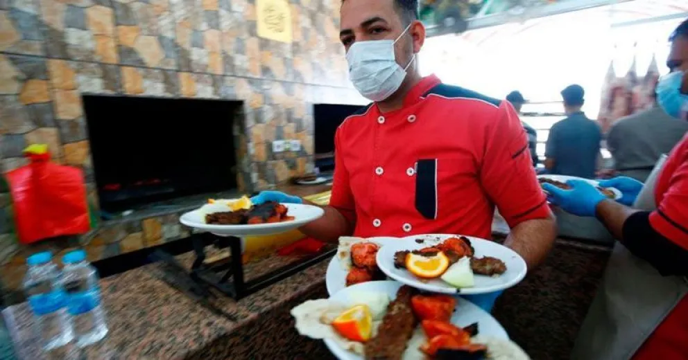 Habrá período de entrenamiento para la vuelta de locales gastronómicos