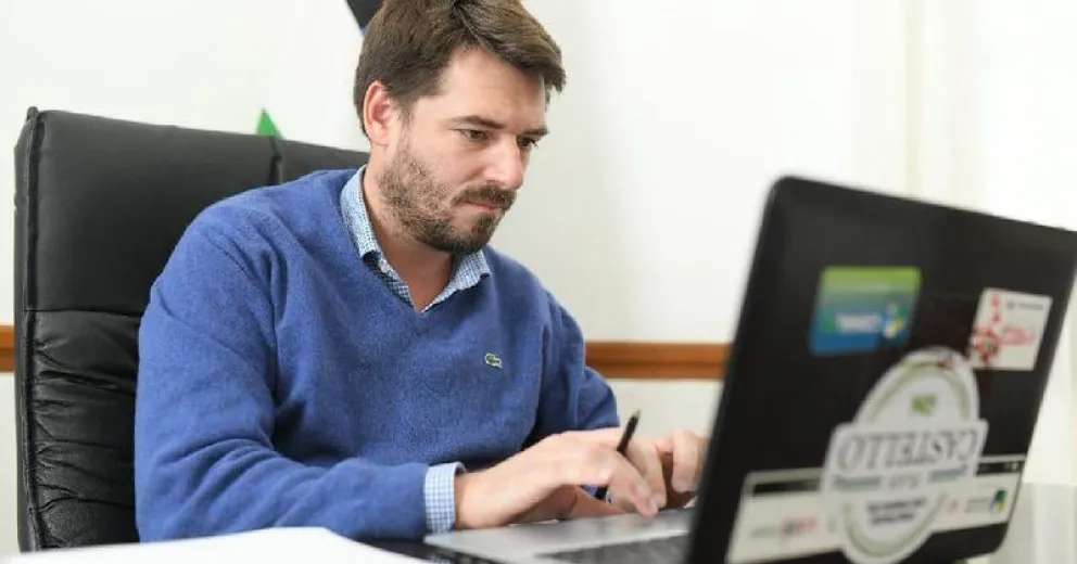 Gobierno y gremios trabajarán en los protocolos para la vuelta de los empleados estatales