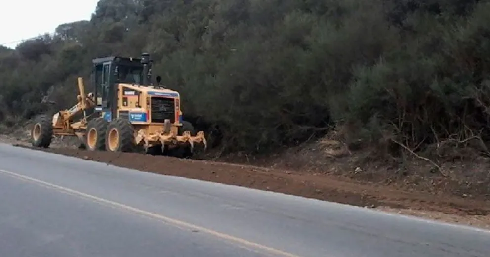 Alberto Fernández le prometió a la gobernadora que ampliarán y repavimentarán Bustillo