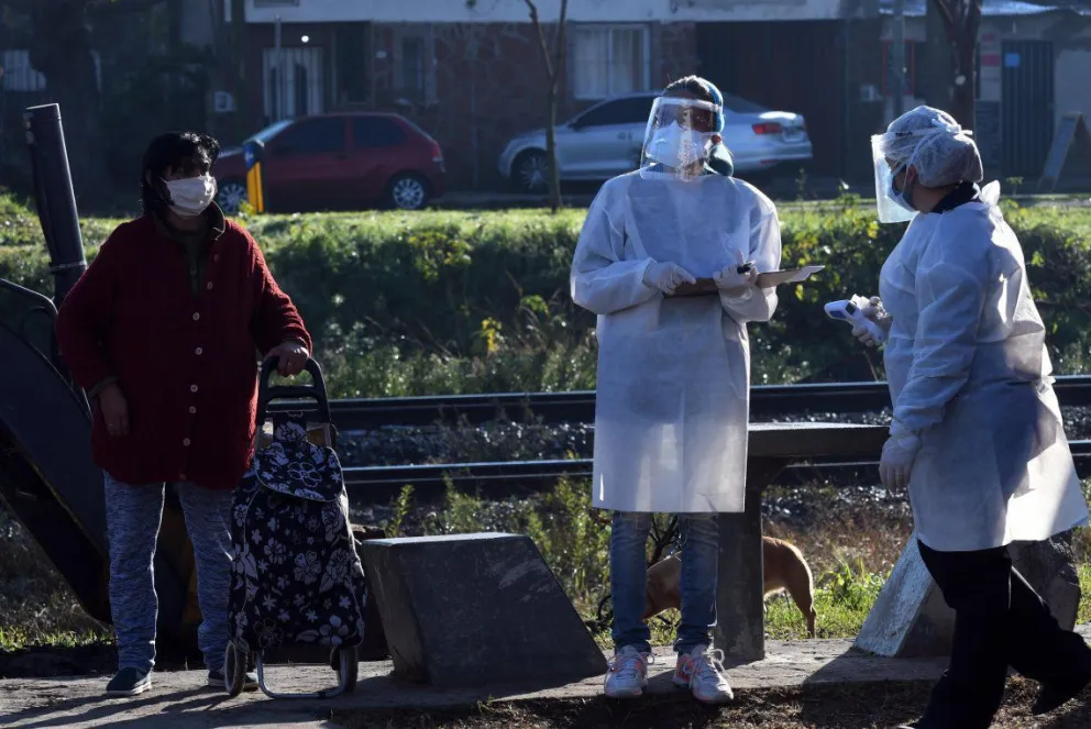 Hay otros 30 muertos por coronavirus y la cifra más alta de nuevos contagios en el país: 1531
