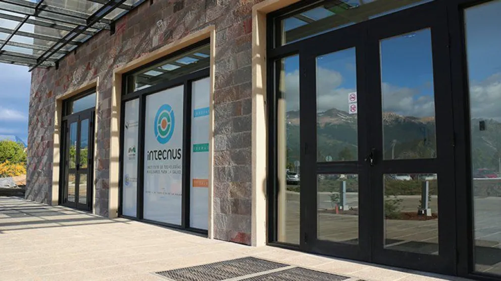 Intecnus informó que uno de sus médicos tiene COVID-19 y pidió recaudos a sus pacientes