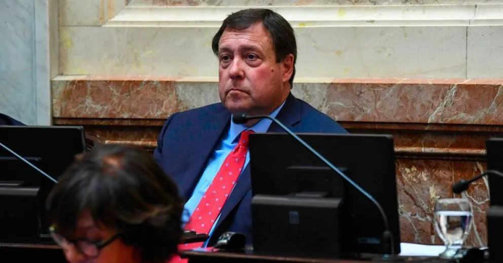 Espionaje ilegal: Weretilneck se presentó como querellante