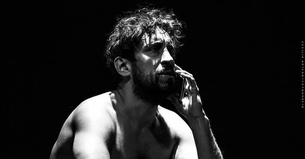 Juan Alari repone “Celular” pero a través de una plataforma digital