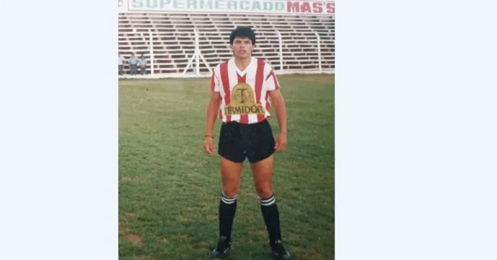 ¿Qué será de...? Alberto Darío Montenegro, uno de los jugadores que más vivió el clásico con Huahuel Niyeo