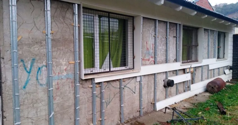 Se robaron las maderas cobertoras en el edificio del Vivero Municipal