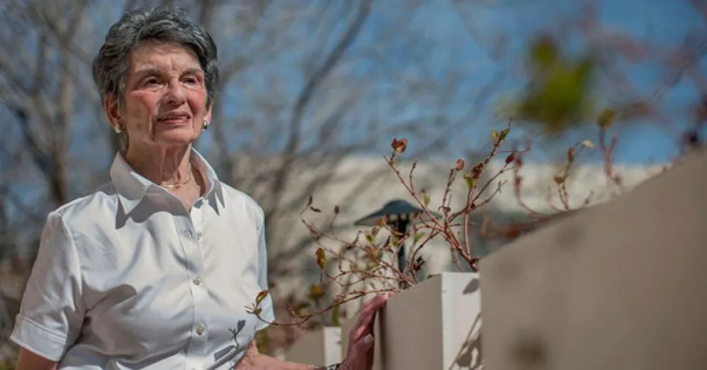 Renee Rabinowitz, contra la discriminación