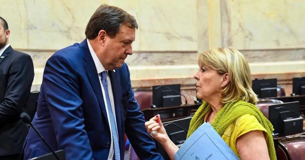 Weretilenck presentó iniciativa por retraso en el pago a médicos