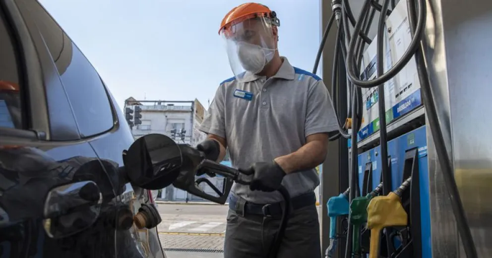 YPF ofrece descuentos en combustibles al personal de Salud