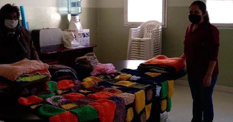 Ya comenzaron con la entrega de mantas del Tejetón 2020