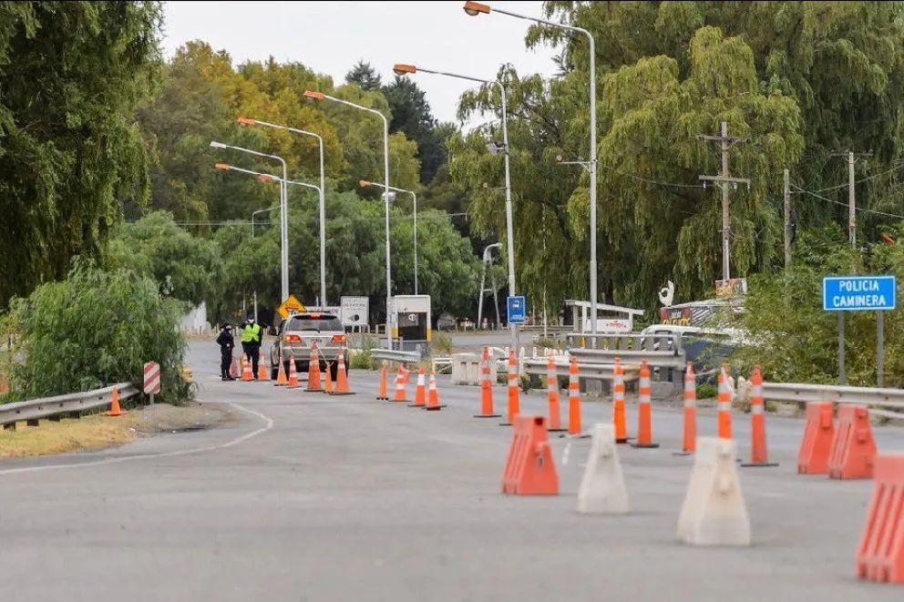 Prolongan las pautas de circulación entre Río Negro y Neuquén